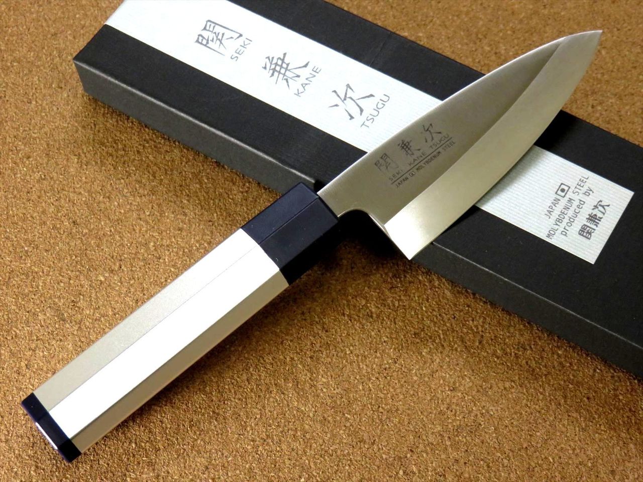 Japanese Kitchen Deba Knife 4.1 inch Aluminum Handle Single edged SEKI JAPAN