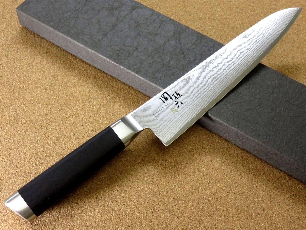 Japanese KAI MAGOROKU Kitchen Gyuto Chef's Knife 210mm 8 in Damascus steel JAPAN