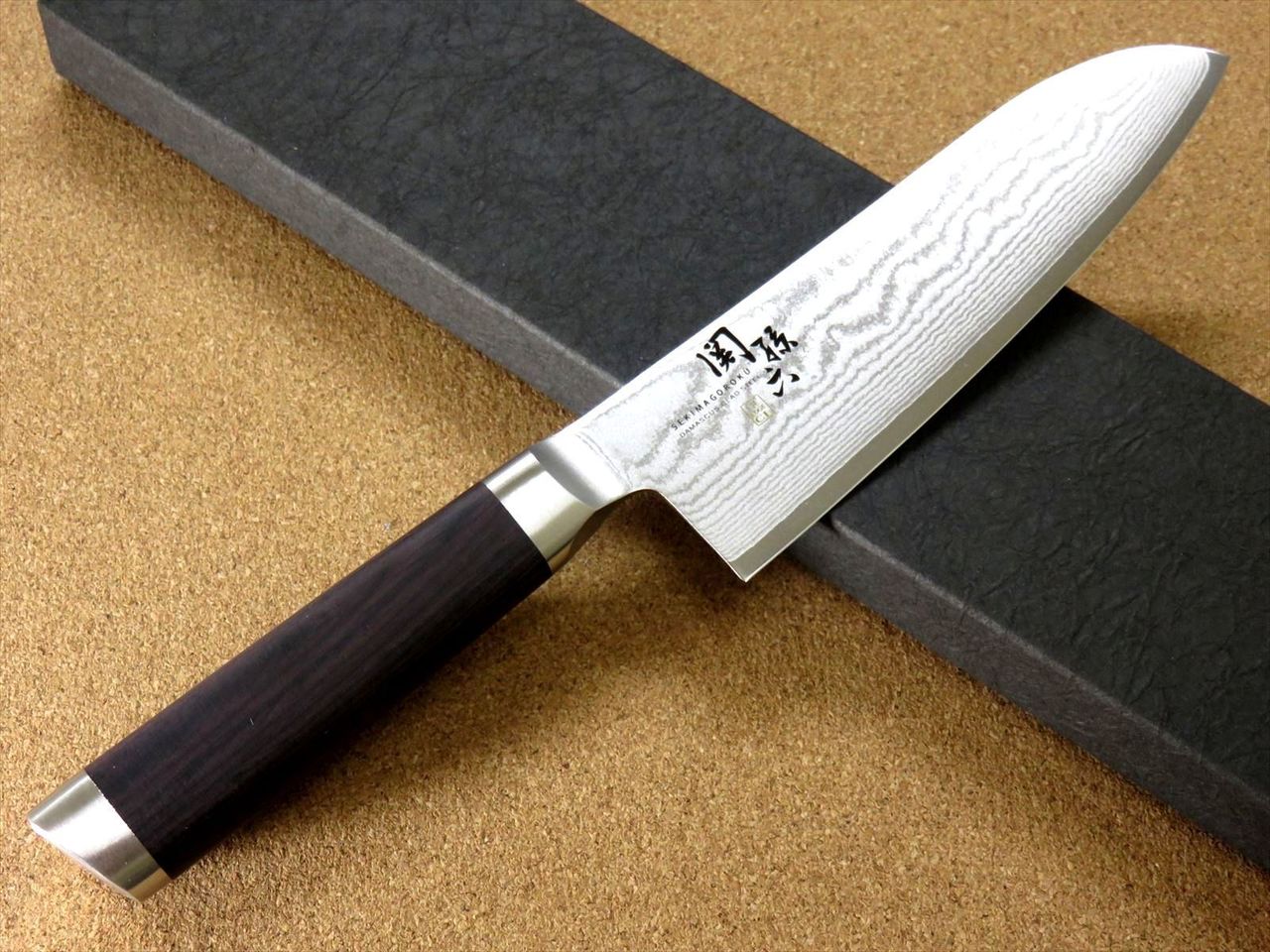 Japanese KAI MAGOROKU Kitchen Santoku Knife 165mm 6 1/2 in Damascus steel JAPAN