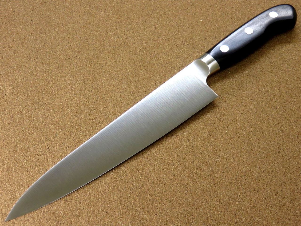 Japanese PRO-M Kitchen Gyuto Chef's Knife 8.3 inch Meat Fish cutting SEKI JAPAN