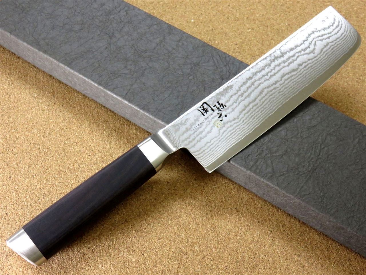 Japanese KAI MAGOROKU Kitchen Nakiri Knife 165mm 6 1/2 inch Damascus steel JAPAN
