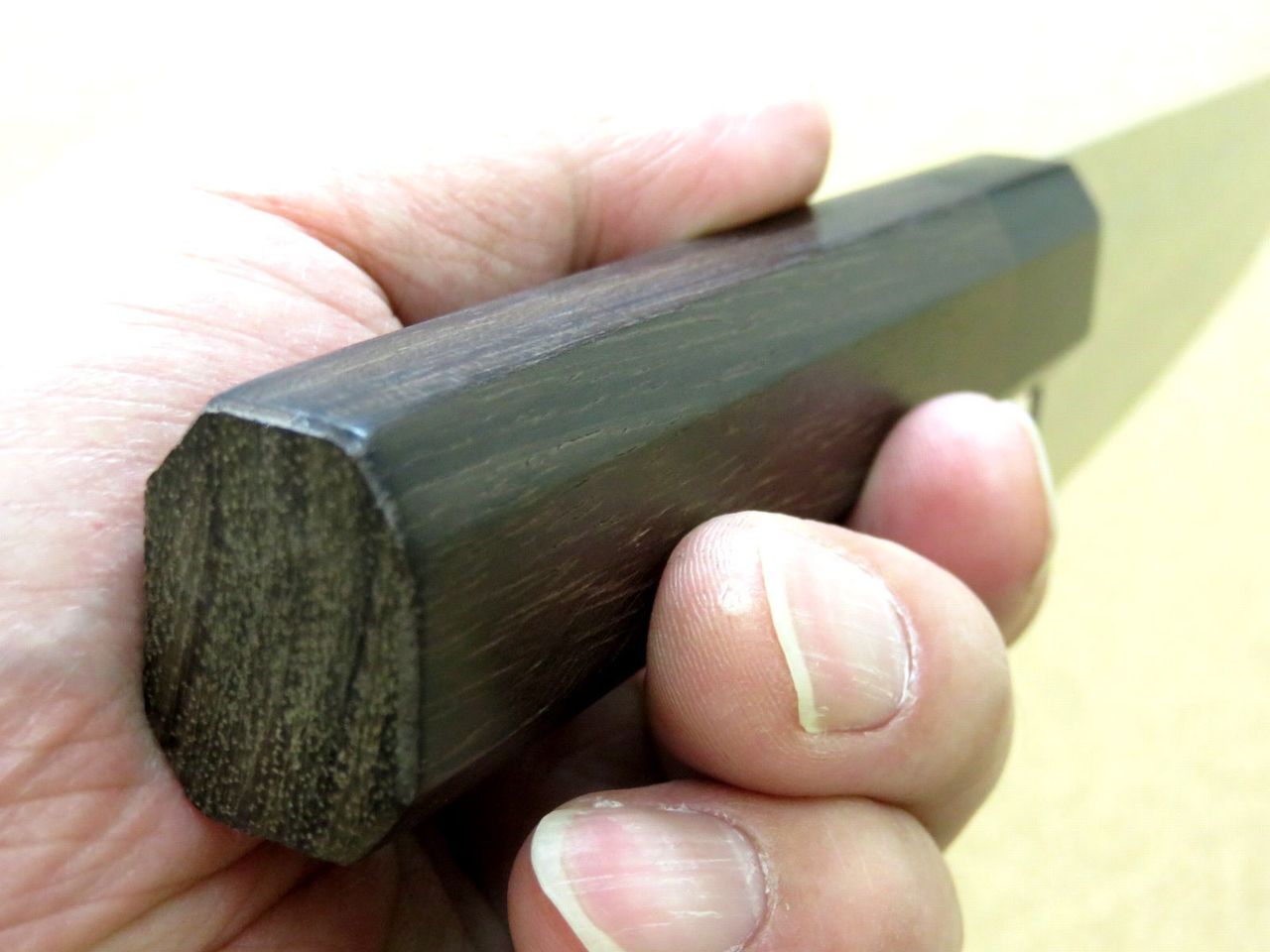 Japanese Kitchen Gyuto Chef's Knife 180mm 7.1 inch Damascus 45 Layers SEKI JAPAN