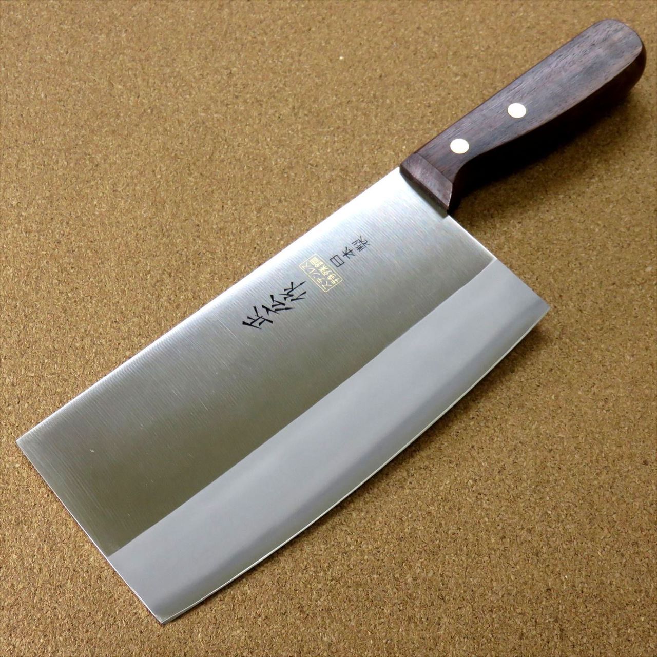 http://jp-knives.com/cdn/shop/products/10__56590.jpg?v=1692603157