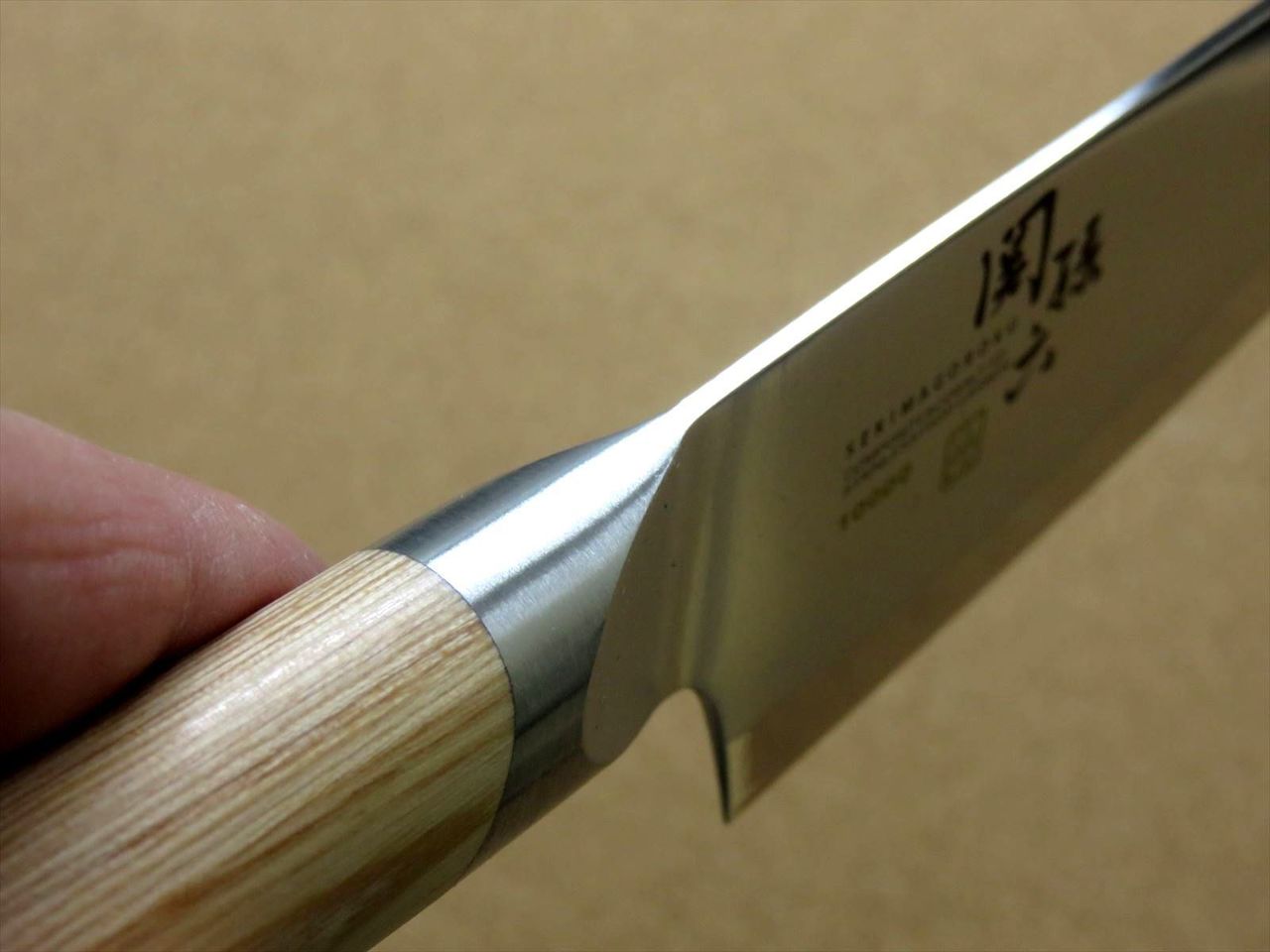 Japanese KAI SEKI MAGOROKU Kitchen Santoku Knife 165mm 6.5 inch 3 Layers JAPAN