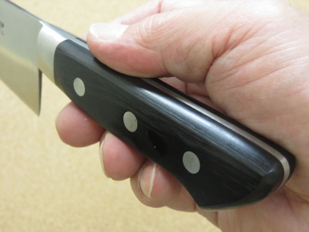 Japanese Kitchen Gyuto Chef's Knife 210mm 8.3 inch Meat Fish cutting SEKI JAPAN
