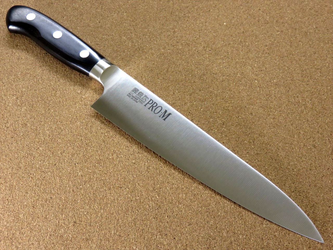 Japanese PRO-M Kitchen Gyuto Chef's Knife 8.3 inch Meat Fish cutting SEKI JAPAN