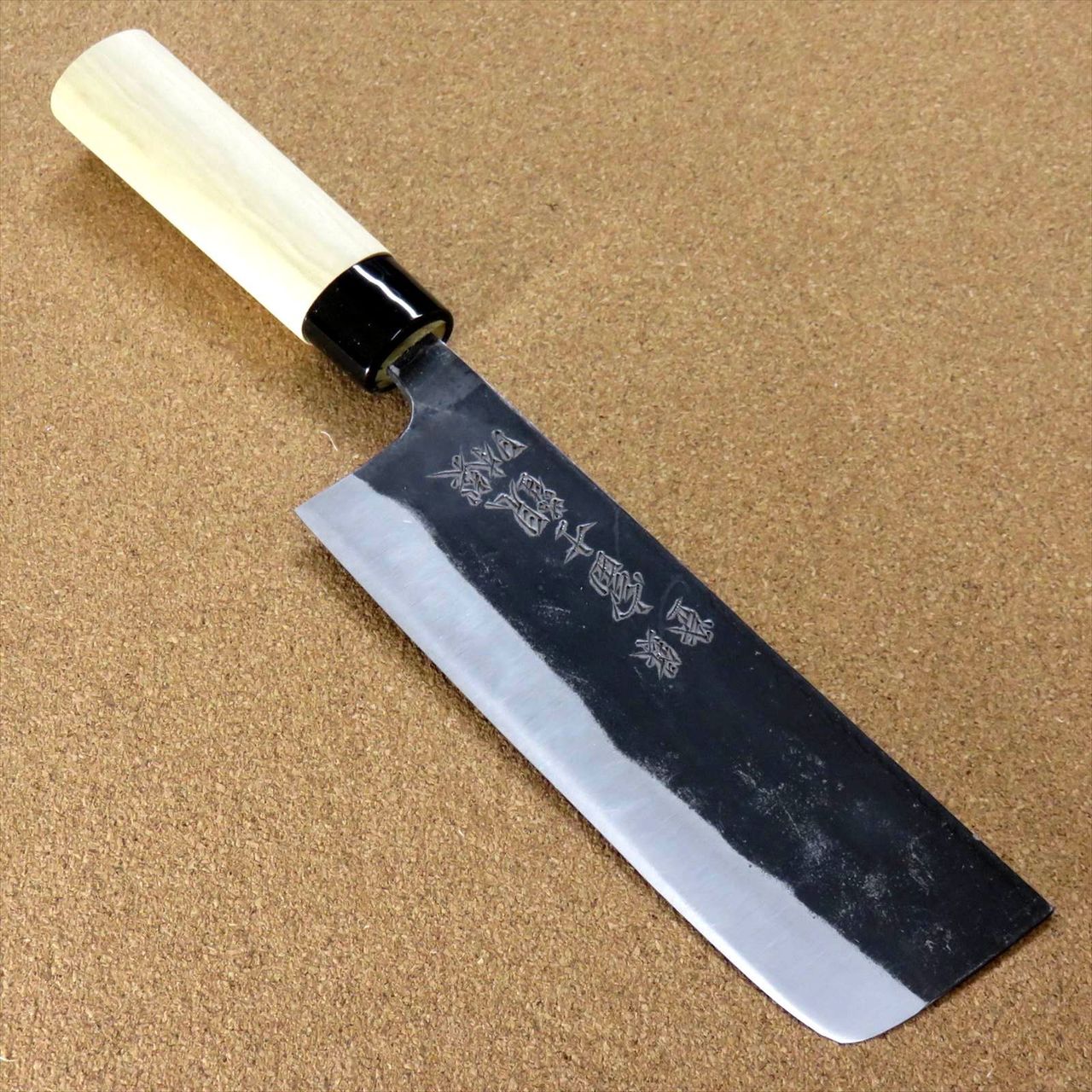 http://jp-knives.com/cdn/shop/products/57__04103.jpg?v=1692604708