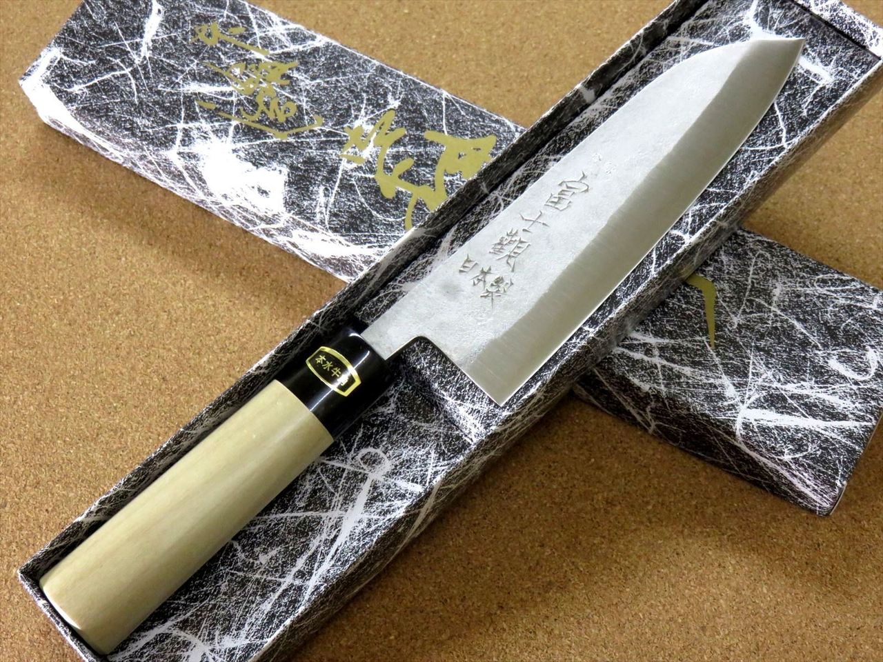 Japanese Kitchen Santoku Knife 165mm 6 1/2 inch Nashiji VG1 Stainless SEKI JAPAN