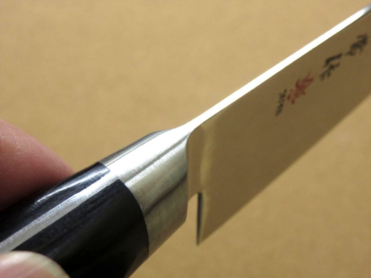Japanese Kanetsune Kitchen Santoku Knife 180mm 7.1 inch VG10 Damascus SEKI JAPAN