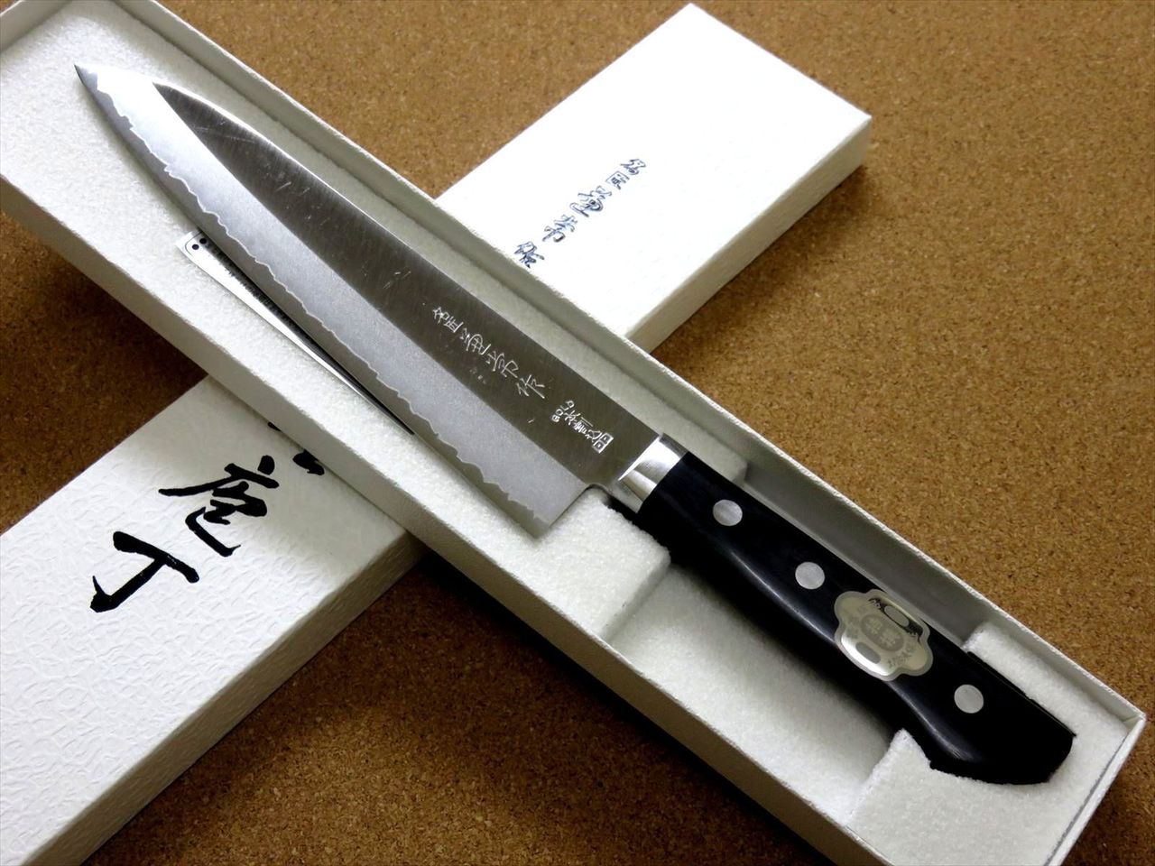 Japanese Kanetsune Kitchen Gyuto Chef's Knife 7.1 inch VG-10 3 layers SEKI JAPAN