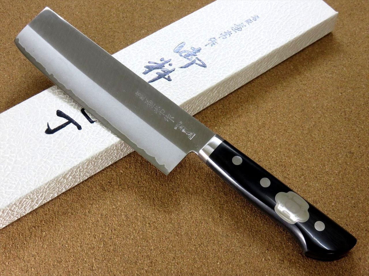 Japanese Kanetsune Kitchen Nakiri Knife 165mm 6.5 inch VG10 3 layers SEKI JAPAN