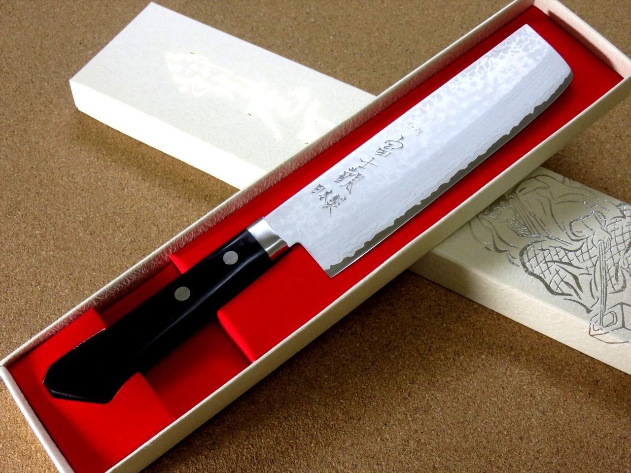 Japanese Kitchen Nakiri Vegetable Knife 165mm VG10 Damascus 17 Layers SEKI JAPAN