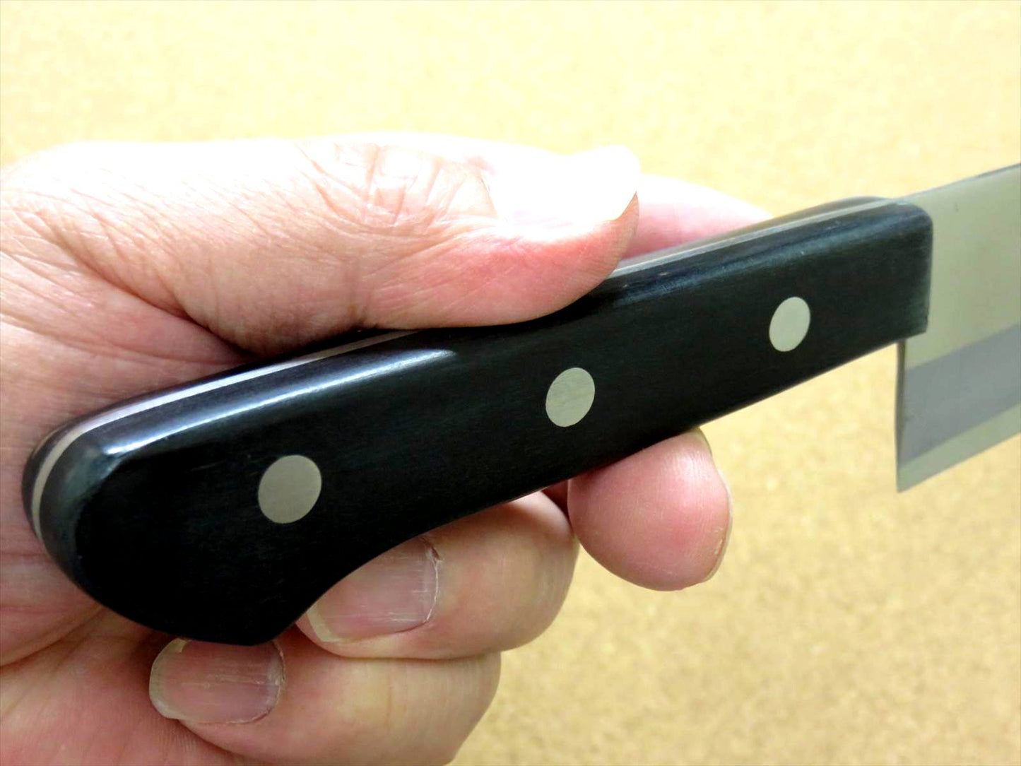 Japanese Fine Craft Seki Sanbonsugi Kitchen Santoku Knife 170mm 7 inch 8A JAPAN