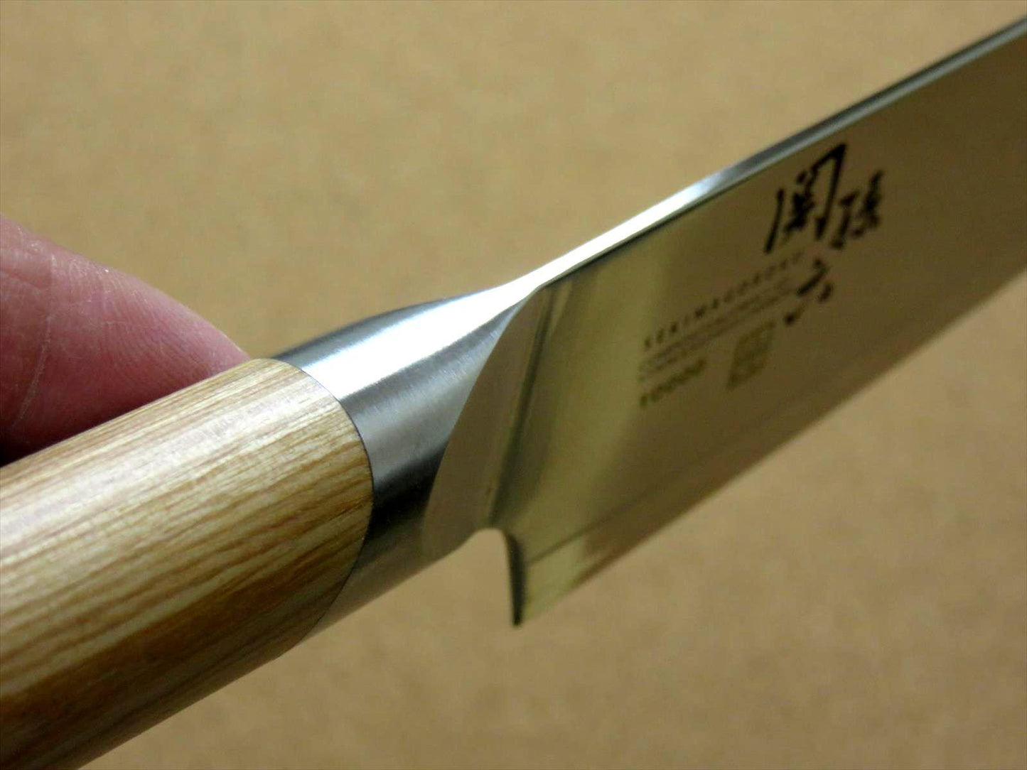 Japanese KAI SEKI MAGOROKU Kitchen Santoku Knife 145mm 6 in 3 Layers SEKI JAPAN