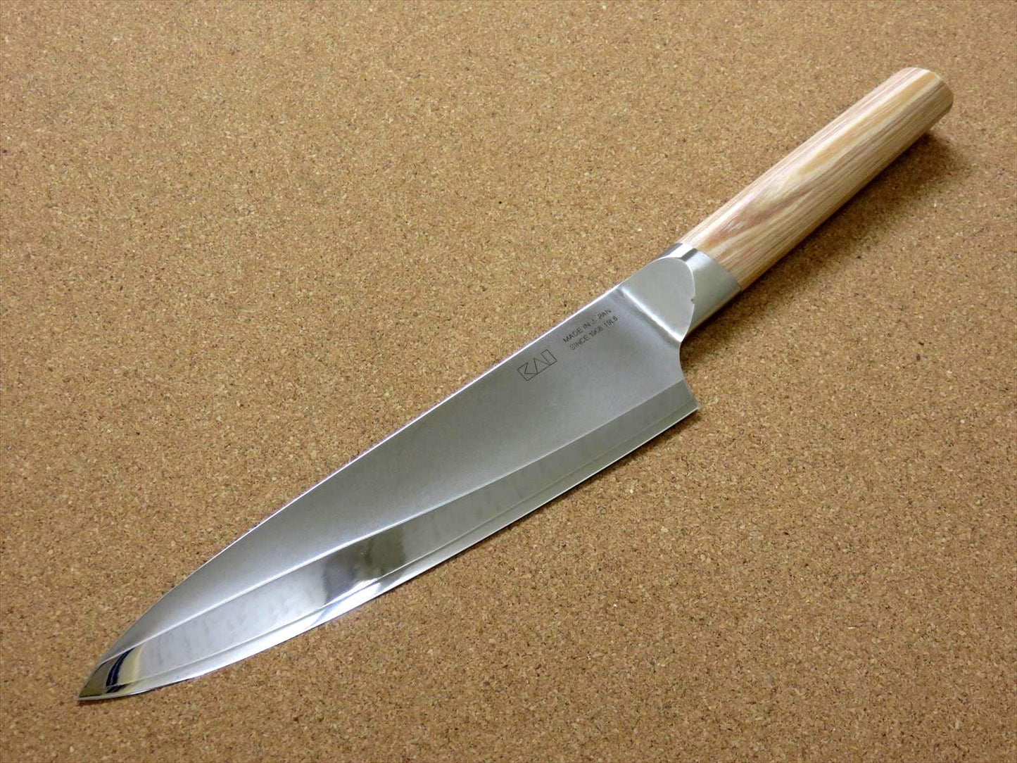 Japanese KAI SEKI MAGOROKU Kitchen Gyuto Chef's Knife 180mm 7 in 3 Layers JAPAN
