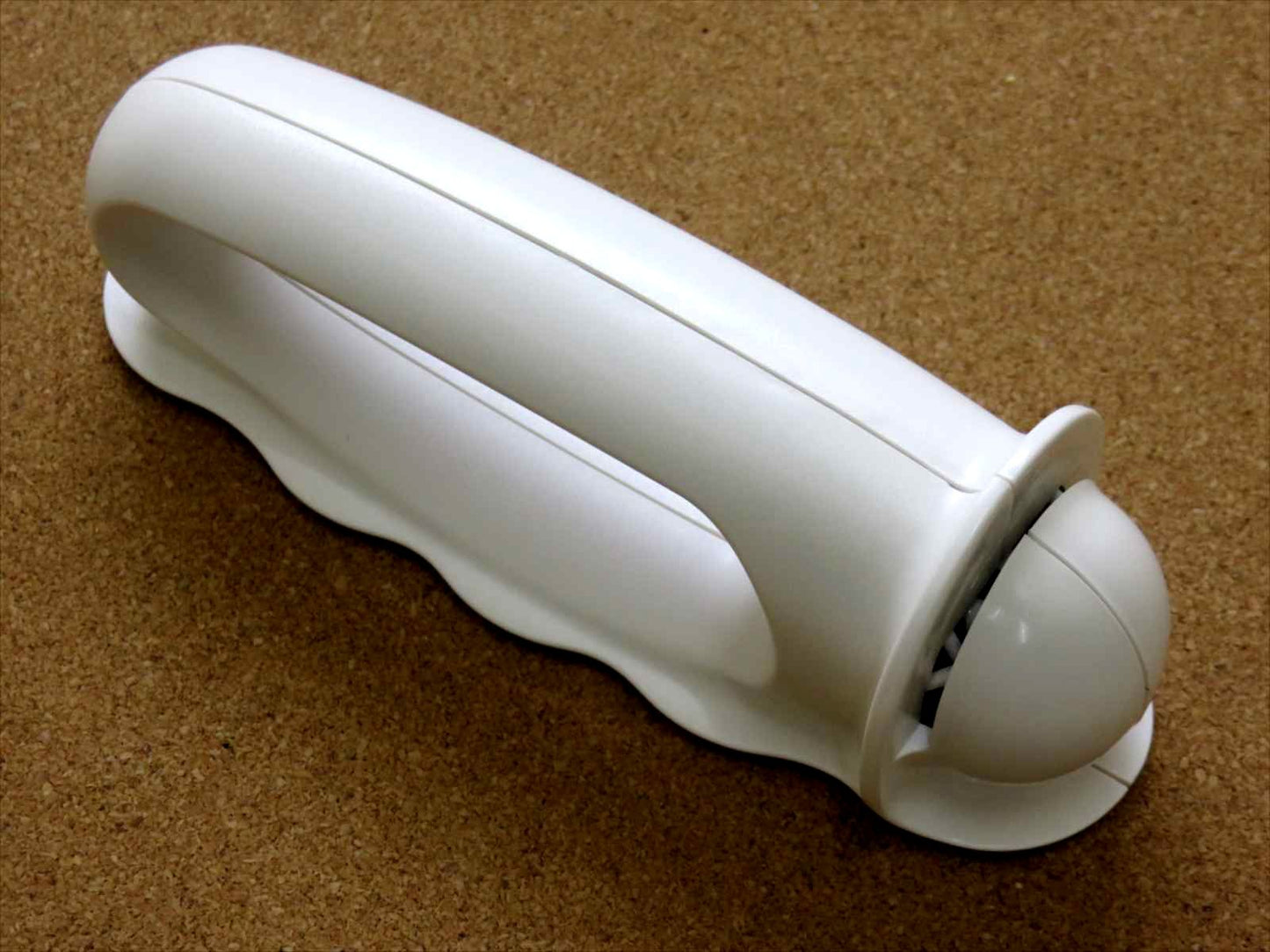 Japanese Kai Kitchen Bread Knife Sharpener for Wave Edged Blade Only SEKI JAPAN