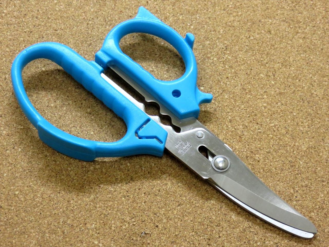 Japanese KANEX Pruning Shears Flower Gardening Floral Scissors Blue SEKI JAPAN