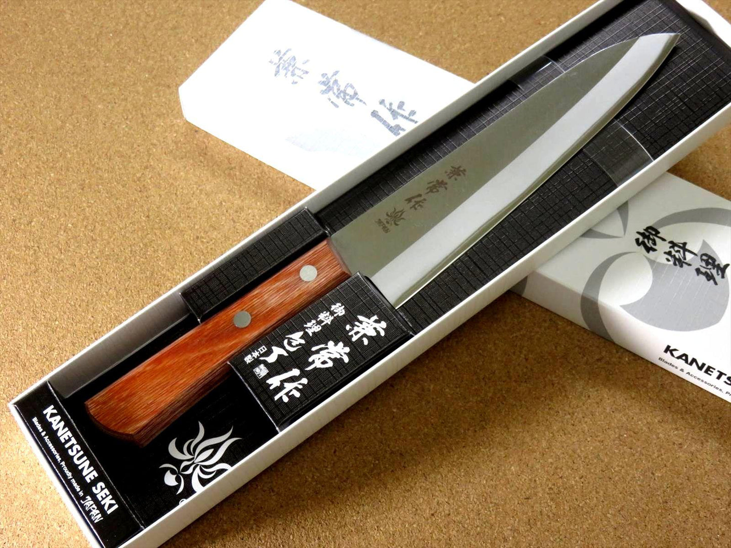 Japanese KANETSUNE SEKI Kitchen Gyuto Chef Knife 7 inch carbon steel SEKI JAPAN