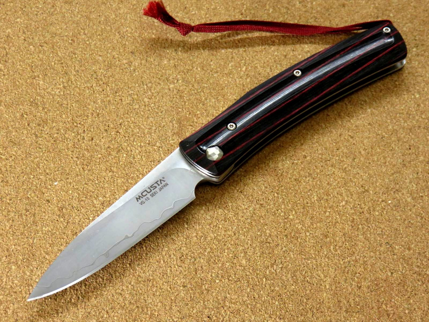 Japanese MCUSTA MC-019 FRICTION FOLDER Folding Knife VG-10 Red Black SEKI JAPAN