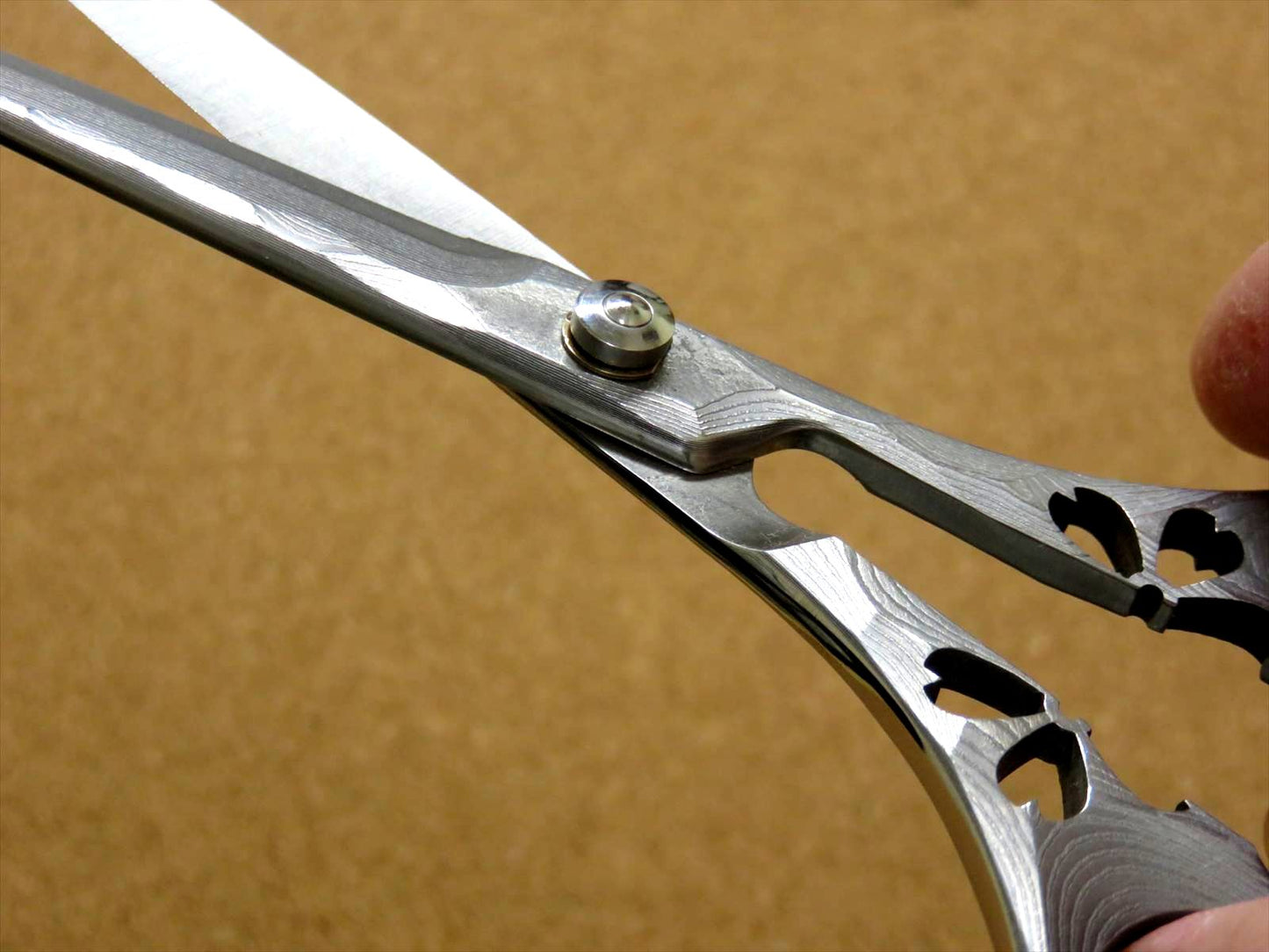 Japanese Cutlery MCUSTA Sakura Damascus Scissors 32 Layers VG-10 Blade JAPAN