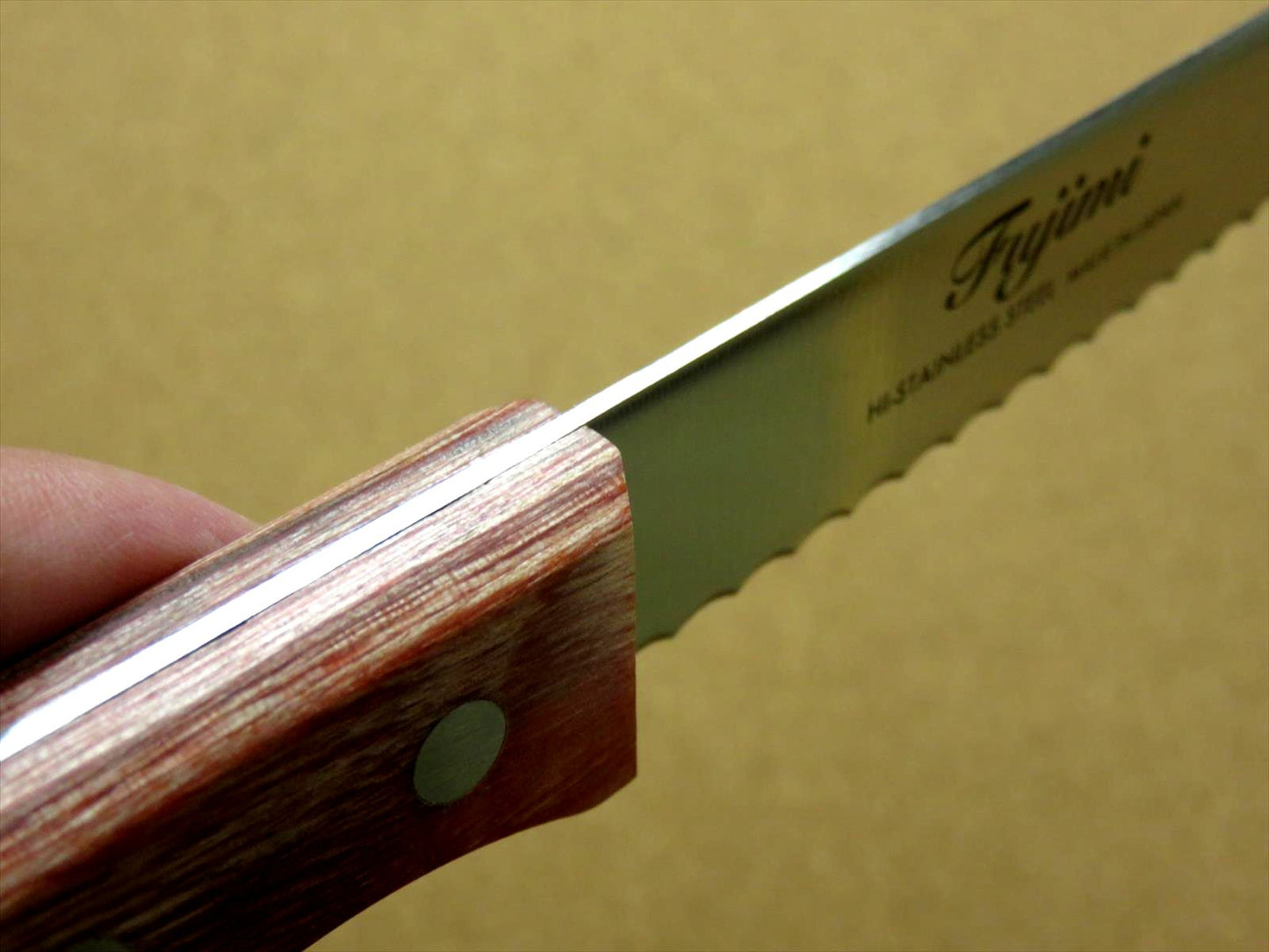 Japanese Kitchen Bread Knife 205mm 8 inch Cake and Sandwich cutting SEKI JAPAN