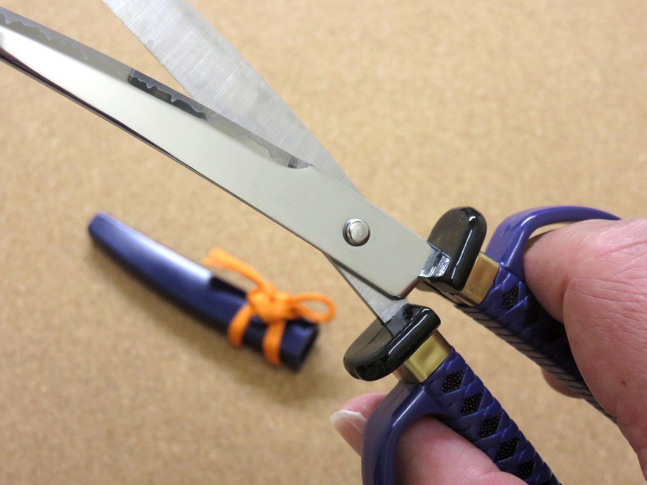 Japanese NIKKEN Samurai Design Paper Scissors Purple Right handed SEKI JAPAN