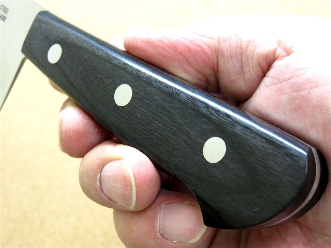 Japanese SETO ISEYA-D Kitchen Santoku Knife 180mm 7.1" Black packer SEKI JAPAN