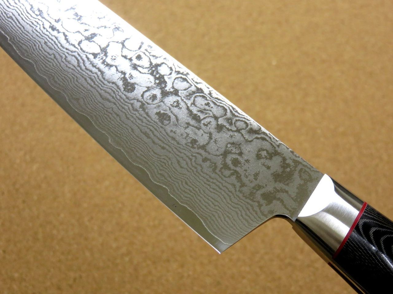 Japanese SAIUN Kitchen Gyuto Chef's Knife 200mm 7.9" VG-10 Damascus SEKI JAPAN