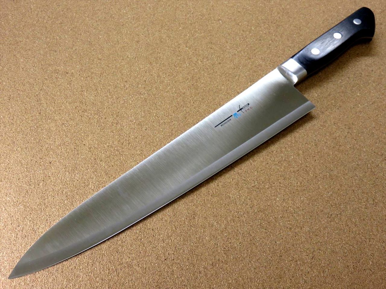 Japanese Kitchen Gyuto Chef's Knife 300mm 11.8 inch Meat Fish cutting SEKI JAPAN