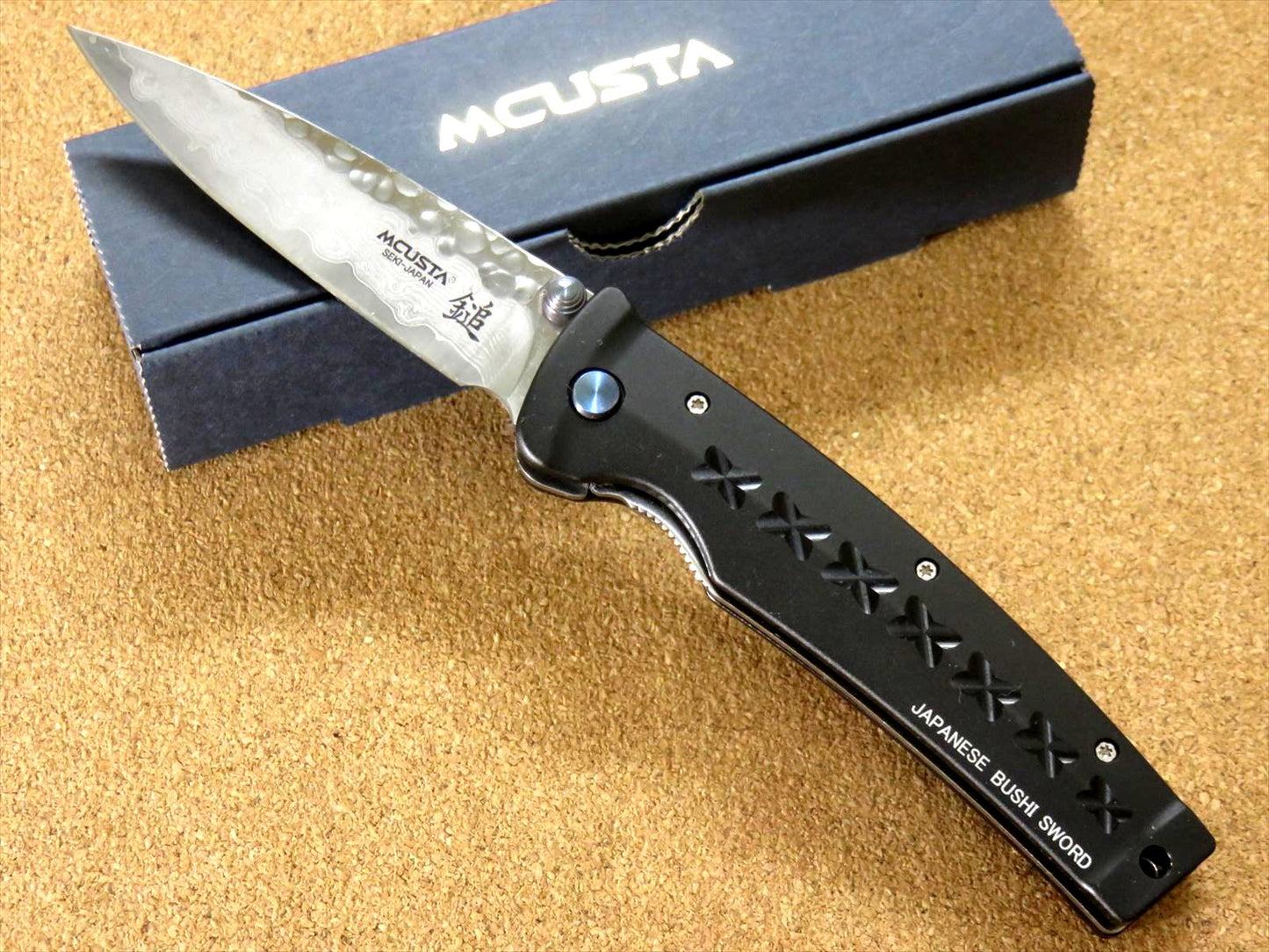 Japanese MCUSTA MC-016 FUSION Folding Knife Damascus 33 Layers Blade SEKI JAPAN